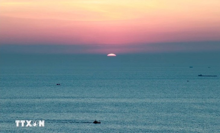 Le cap Diên, le premier endroit du pays qui accueille l’aurore  - ảnh 4