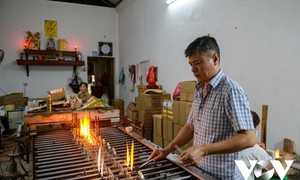 L’essor fragile de la verrerie artisanale de Thông Nhât 