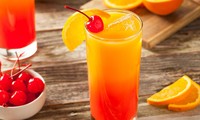 Tequila Sunrise cocktail