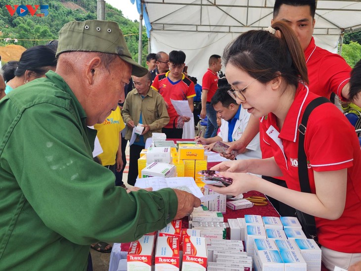 Đoàn thanh niên VOV với chương trình thiện nguyện “Vì vùng cao biên giới” - ảnh 9